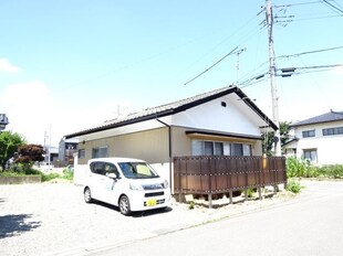 尾米貸家一戸建の物件外観写真